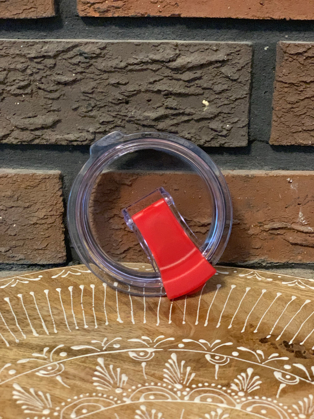 20 oz. Leak proof lid
